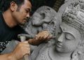 Karya Ribut Sumiyono Tembus Amerika Serikat, Pematung asal Mojokerto Ini Diganjar PWI Mojokerto Award 2025