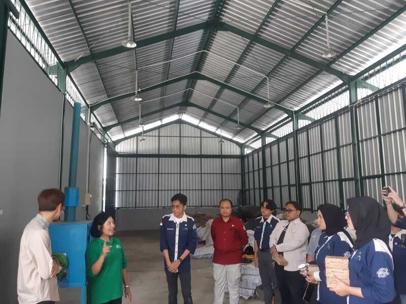 Bank sampah LPPM UM 2025.