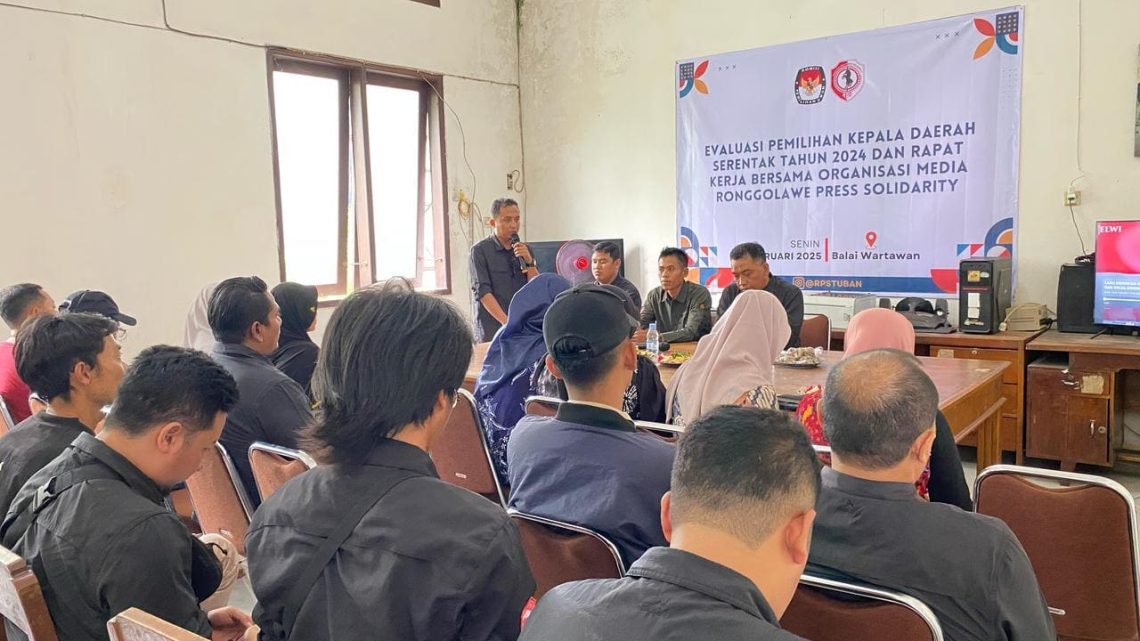 Pilkada Tuban 2024, Perempuan Dominasi Partisipasi Pemilih 1 Pilkada Tuban.