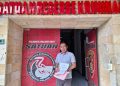 Penggelapan uang.