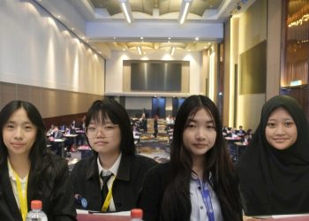 Prestasi Membanggakan! 15 Pelajar Jatim Terpilih Jadi Delegasi Konferensi Pelajar Internasional AWMUN X di Kuala Lumpur 1 AWMUN X