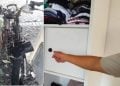 Maling di Pasuruan Dihajar dan Sepeda Motor Dibakar Massa Setelah Kepergok Curi Uang dan Cincin 3 Maling