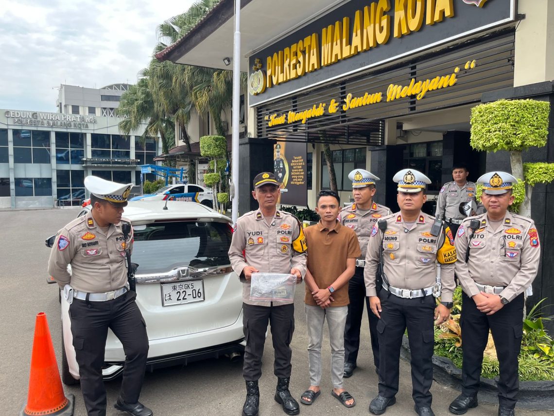 Pemilik Mobil Plat Jepang Keliling Kota Malang Akhirnya Minta Maaf 1 Plat Jepang