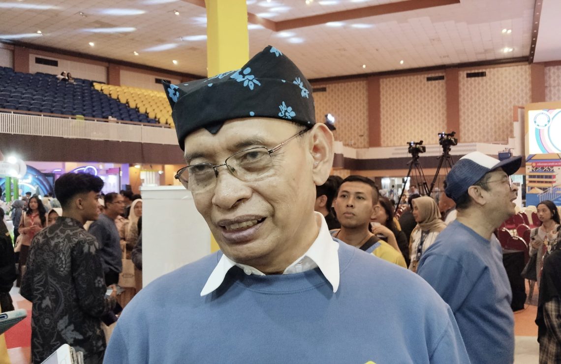 Sekolah Teledor Isi PDSS Hingga Siswa Gagal SNBP, Rektor UNAIR: Sangat Fatal, Harus Ada Efek Jera! 1 Rektor Unair, Prof Nasih