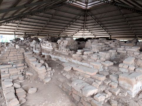 Fakta Candi Gentong.