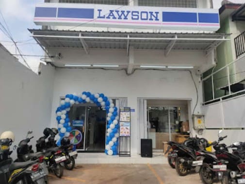 Lawson Malang Tlogomas.