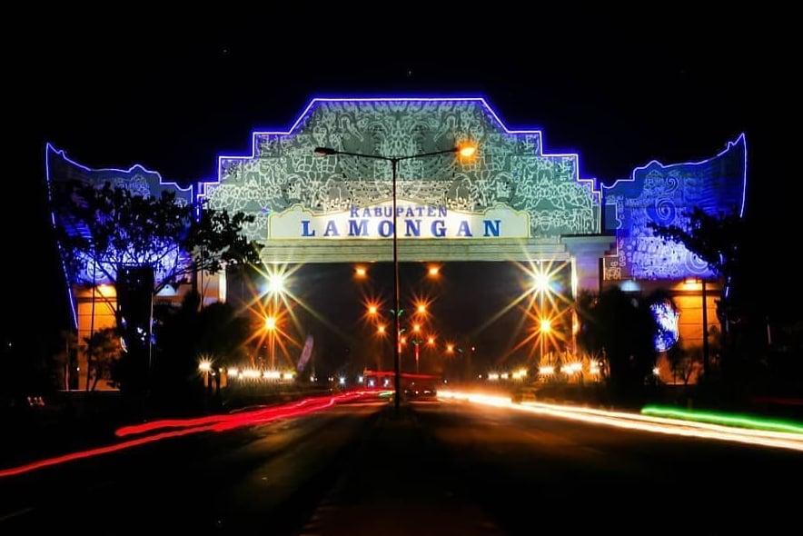 Tugu Lamongan, Ikon Kota yang Wajib Dikunjungi