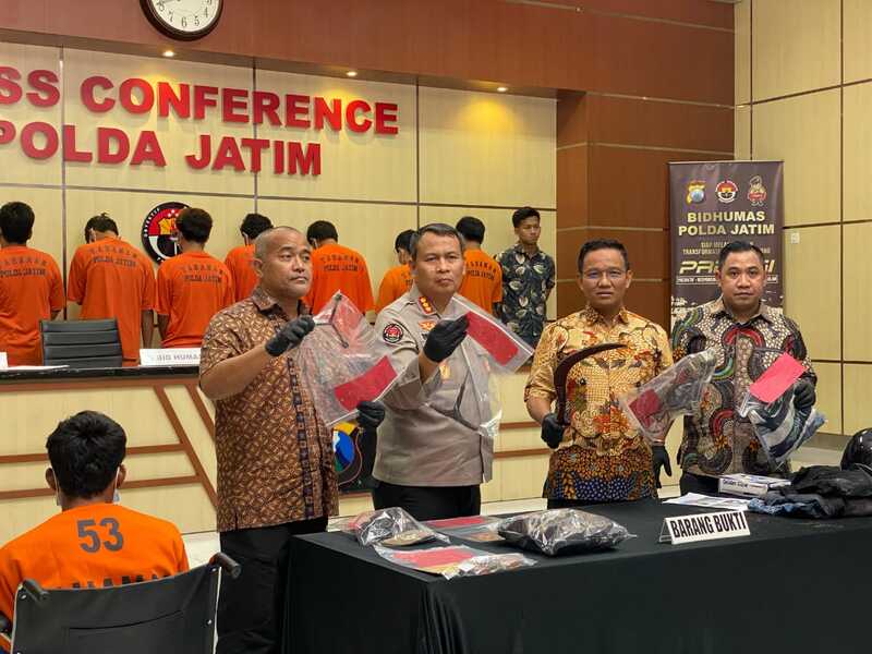 Polda Jatim Ringkus 11 Pelaku Curanmor, Satu Orang Ditembak Mati 2 Polda Jatim tangkap pelaku curanmor.