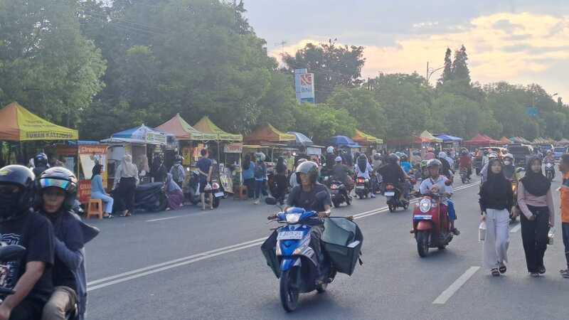 Pasar Takjil Tuban.