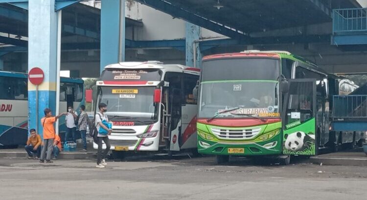 Bus mudik gratis.