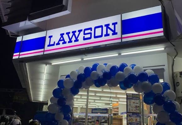 Makanan instan Lawson Malang.