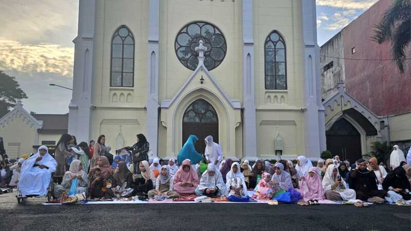 Salat Id di Malang.