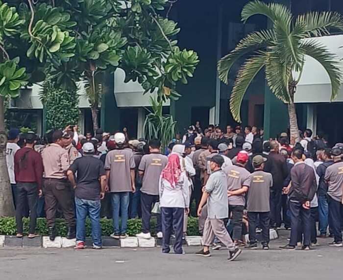PT Pakerin.