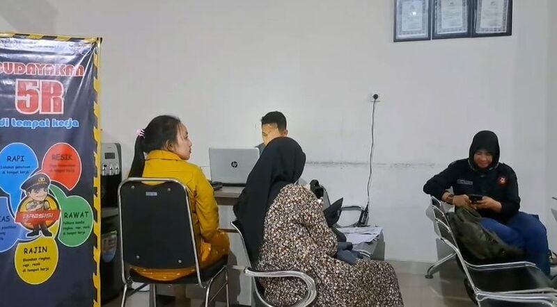 Arisan bodong.
