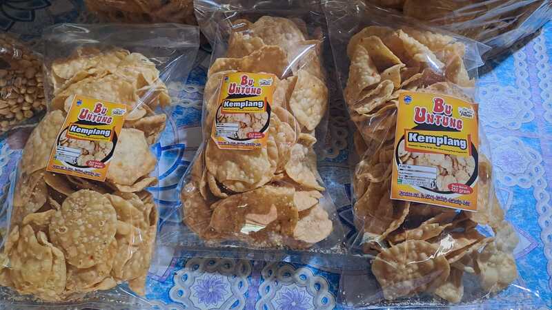 Jajanan tradisional.