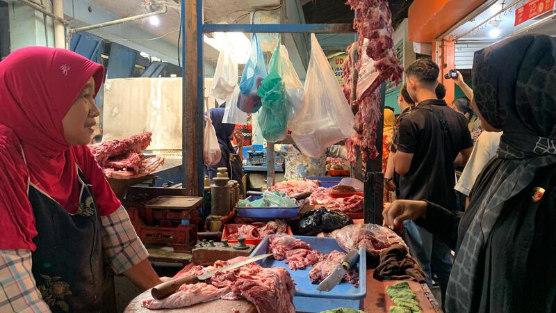 Daging sapi.