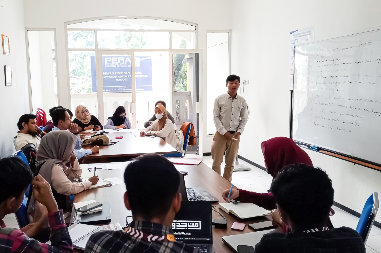 Mahasiswa Unikama PKL di PERADI Malang Ungkap Tantangan Akses Keadilan bagi Masyarakat Kurang Mampu 3 peradi