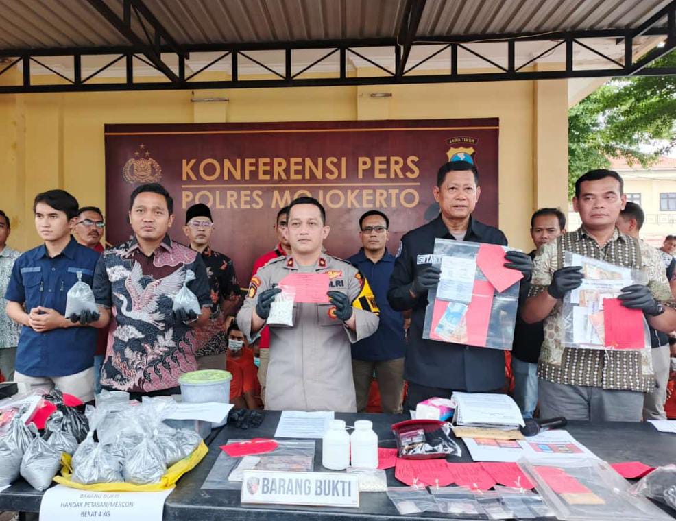 Uang Palsu