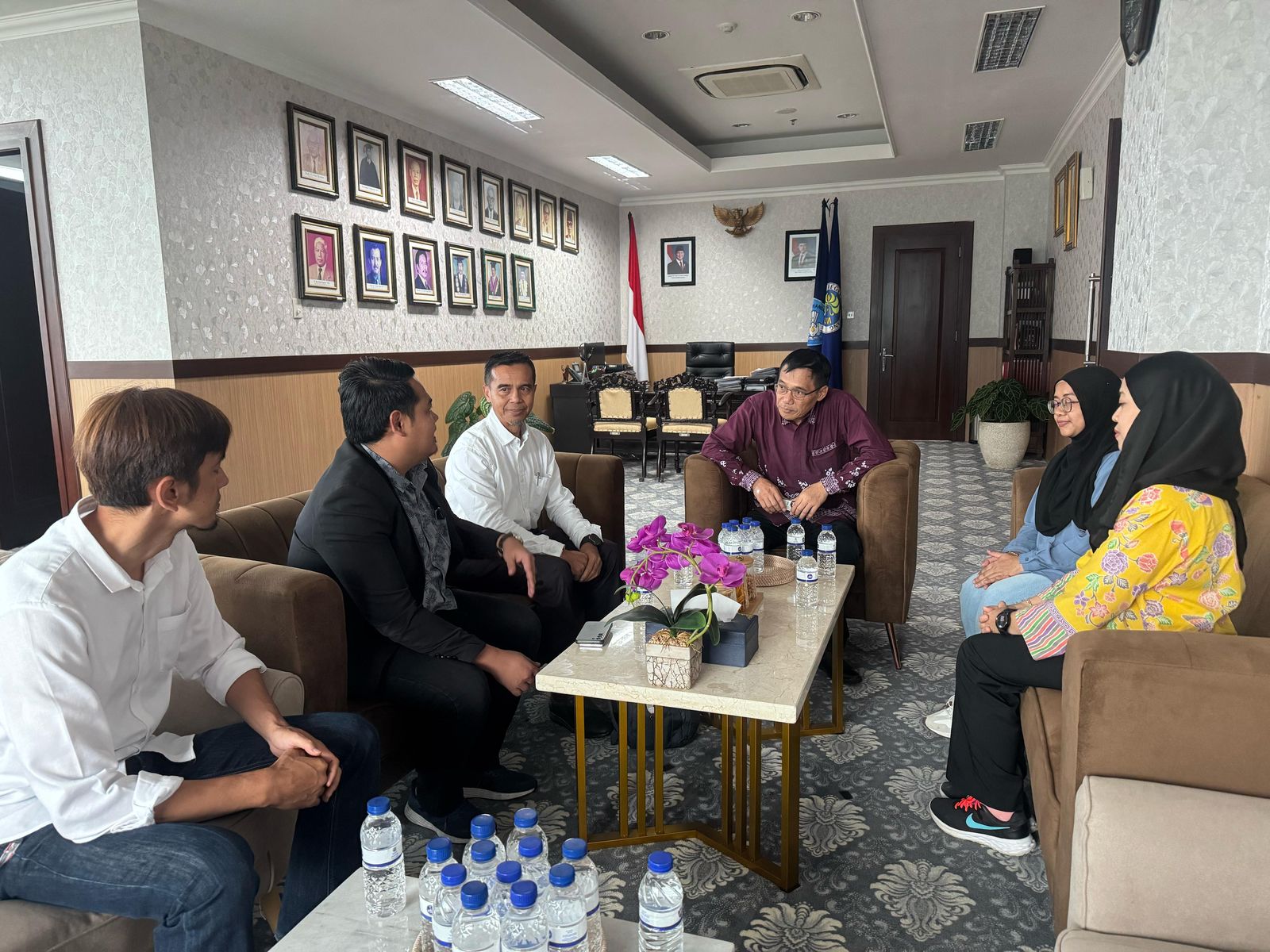 Privillage! Kedekatan Intens YIM dan UM Lancarkan Kolaborasi Pendidikan 2 Yim