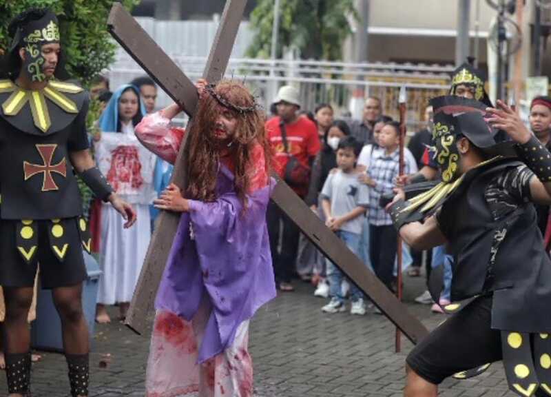 Jumat Agung.
