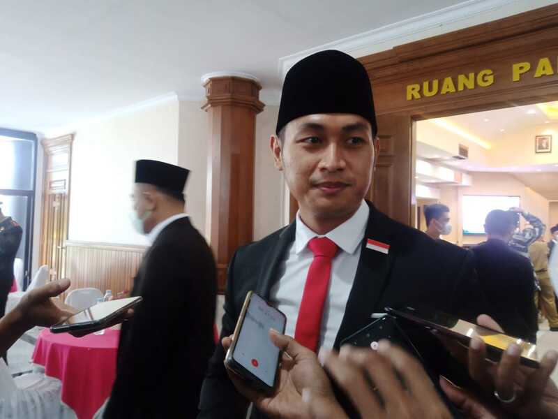 Perempuan Tuban.