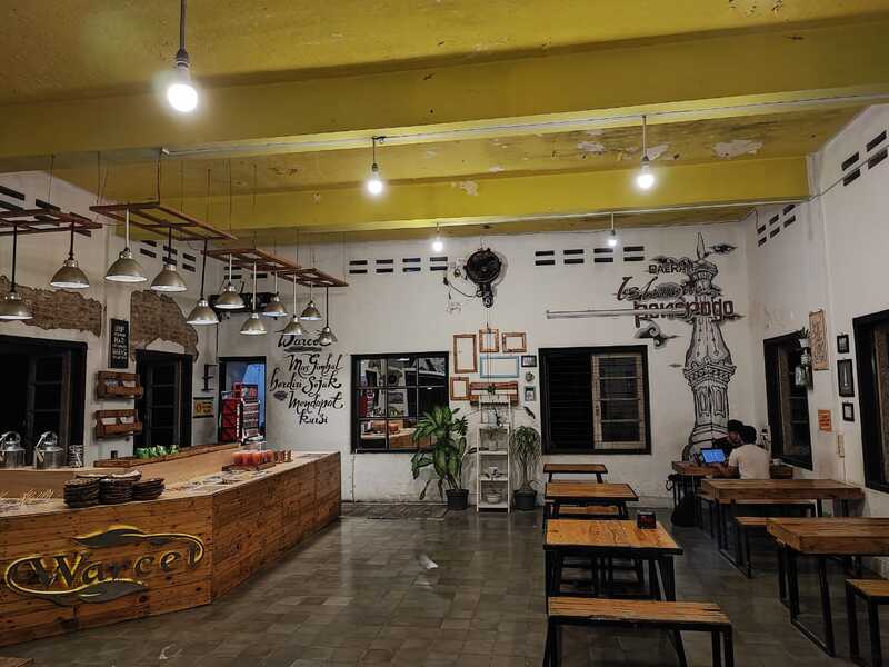Cafe murah Ponorogo.