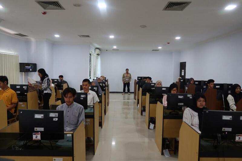 Pegawai Unej Jadi Joki Peserta UTBK SNBT Disanksi, Kampus Tak Menoleransi 2 Pegawai Unej joki UTBK.