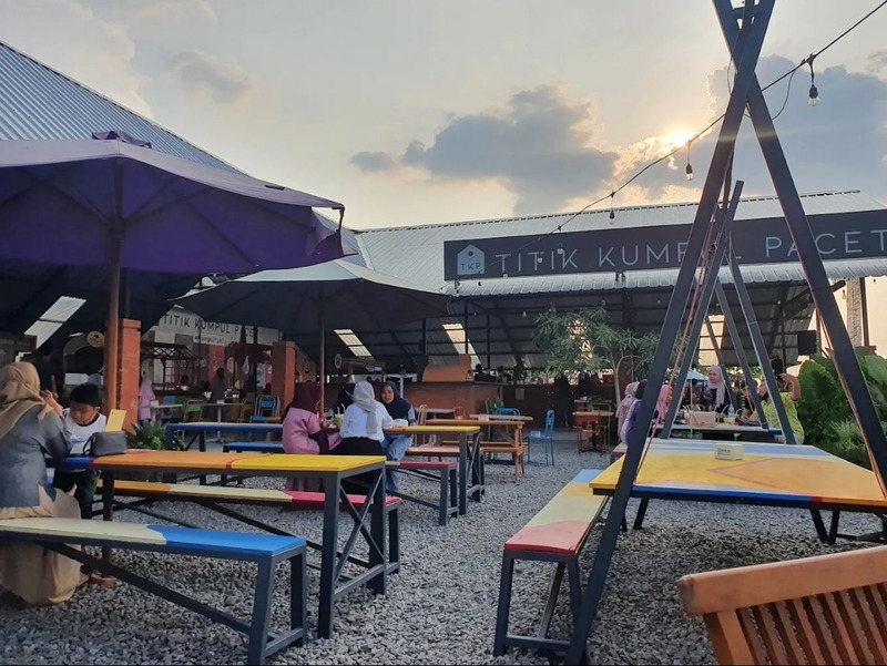 Tempat makan enak Mojokerto.