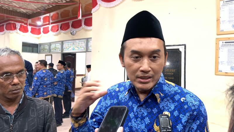 Plh Kadinkes Jember.