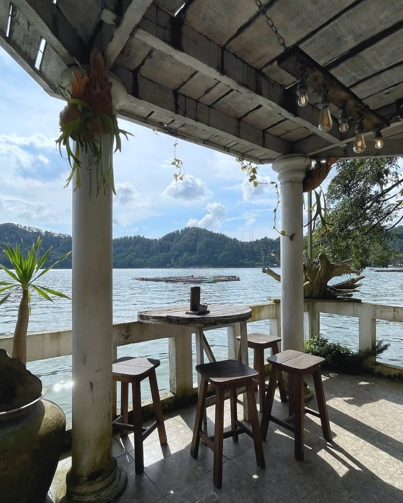 Cafe view alam Ponorogo.