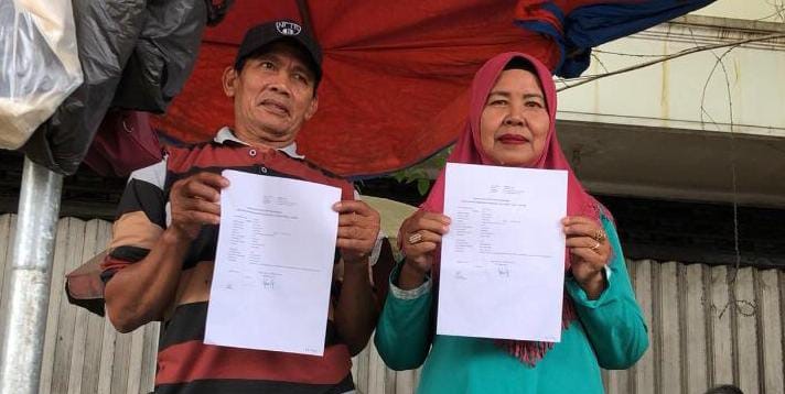 Pasutri Penjual Pisang di Mojokerto Berangkat Haji Setelah Rutin Nabung Belasan Tahun 2 Pasutri Penjual Pisang di Mojokerto Berangkat Haji 1