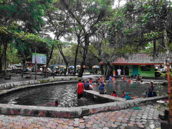 Wisata Air Panas Nganget