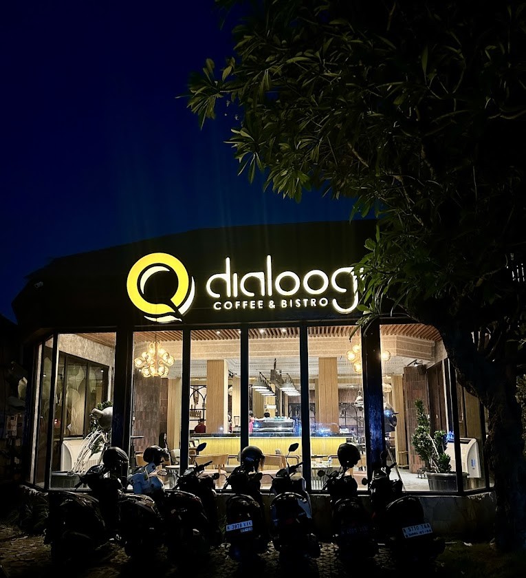 Dialoogi Coffee and Bistro 1