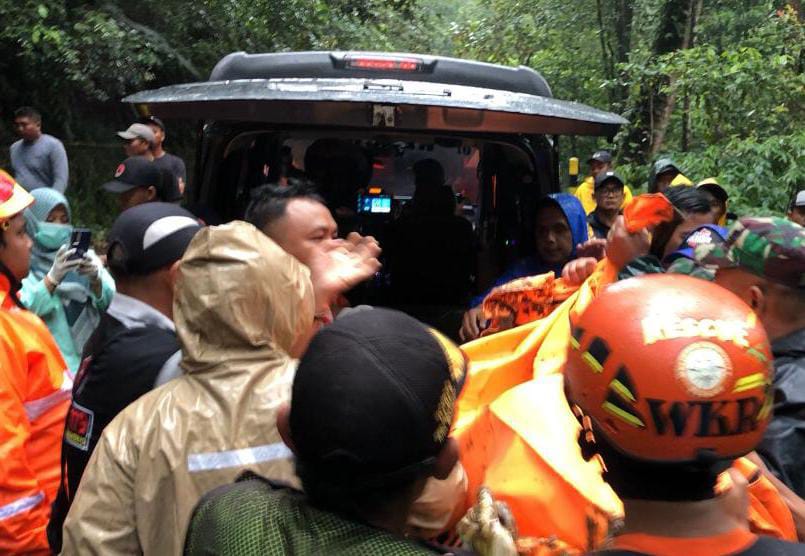 Total Korban Meninggal Dunia Bencana Longsor Pacet-Cangar Mojokerto 10 Orang
