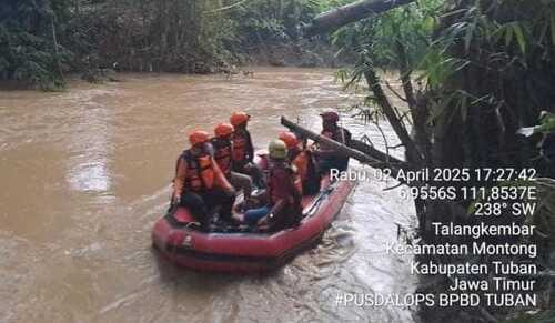 Bocah hanyut.