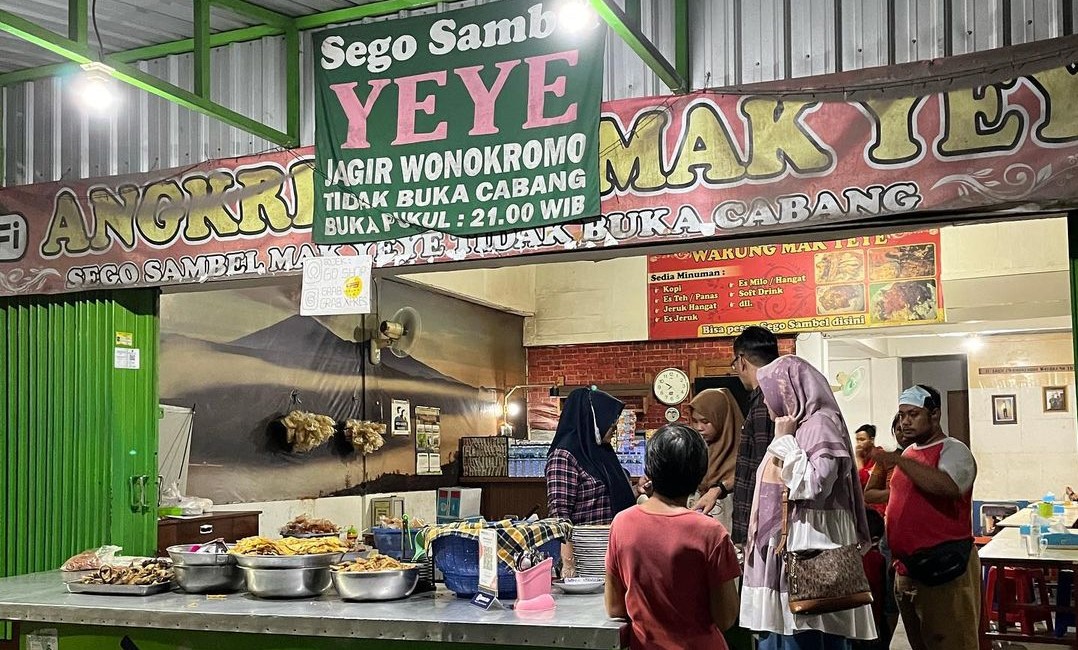 Spot Kuliner Ramai Anak Muda di Surabaya