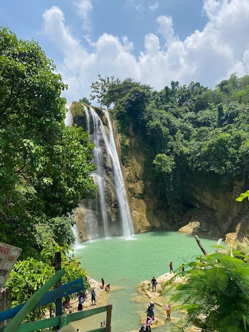 Air Terjun Ngelirip