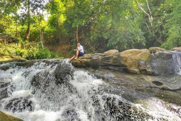 Air Terjun Sanggrahan 