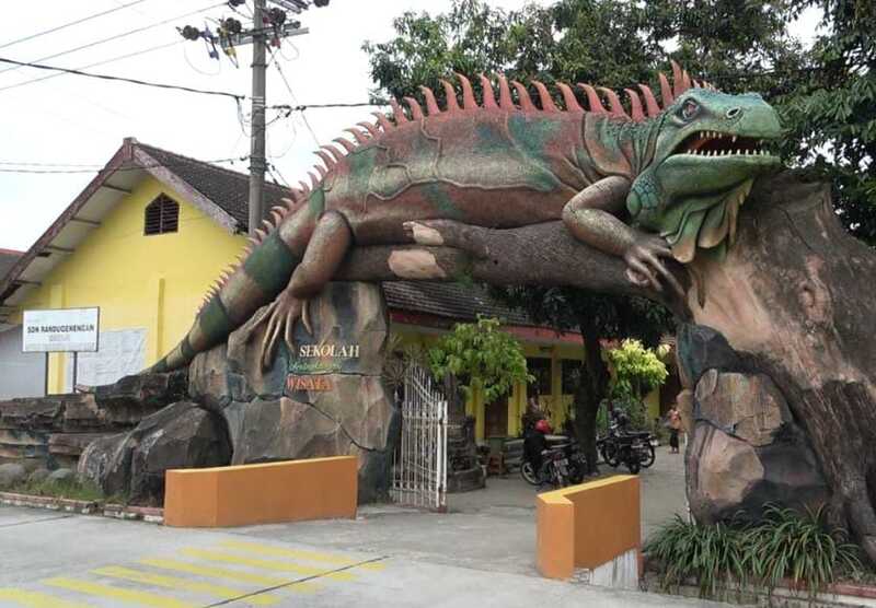 Iguana raksasa Mojokerto.