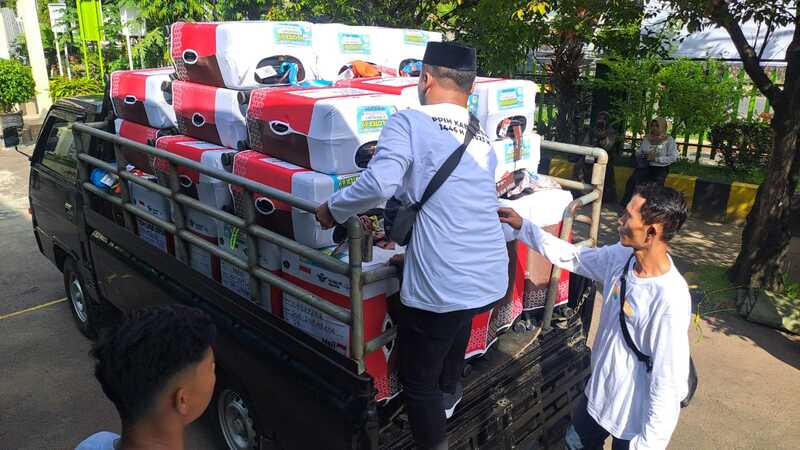 Unik! Sandal Jepit hingga Boneka Jadi Penanda Koper Jemaah Haji Tuban 3 Koper jemaah di Tuban.