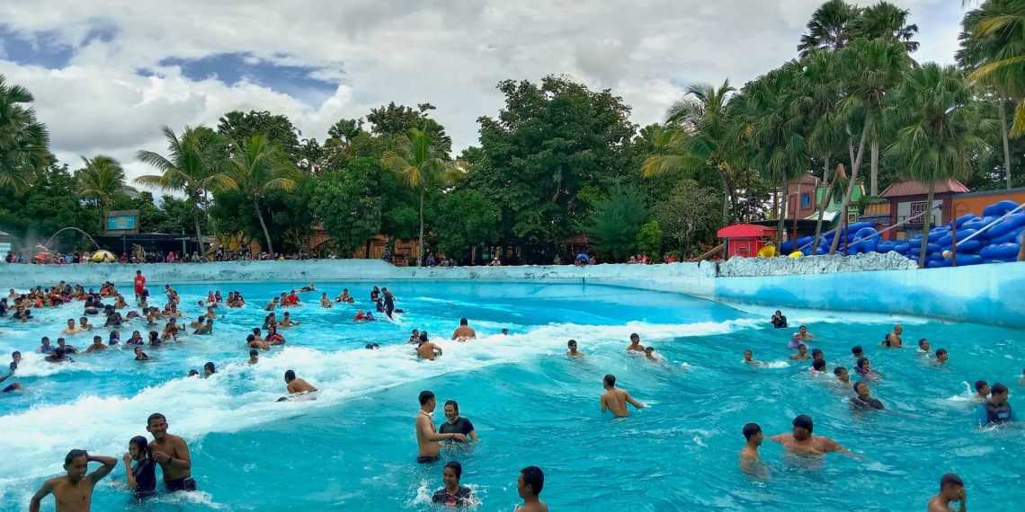 Serunya Wisata Air di Hawai Waterpark Malang, Mana Wahana Favoritmu? 3 Hawai Waterpark wisata favorit di Malang.