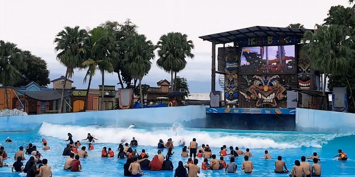 Serunya Wisata Air di Hawai Waterpark Malang, Mana Wahana Favoritmu? 2 Wisata Hawai Waterpark Malang.