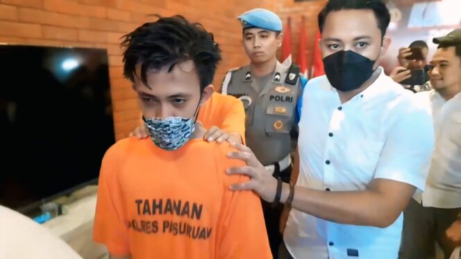 Pria Pasuruan Ditangkap Live Instagram Perlihatkan Alat Kelamin 