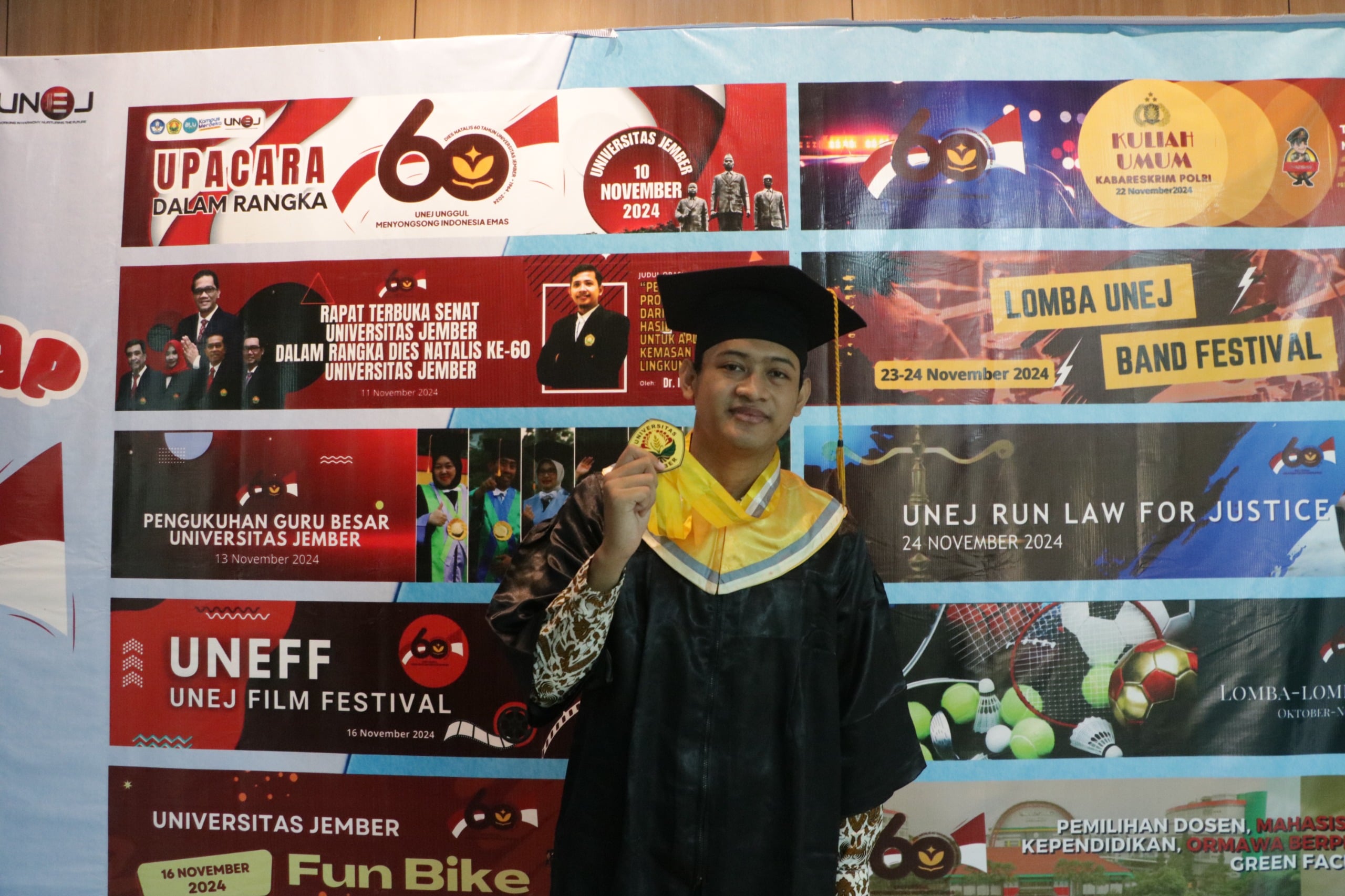 Wisudawan Terbaik Unej