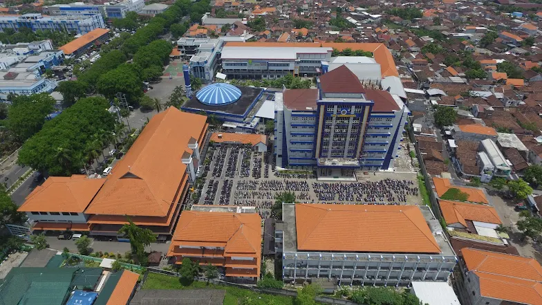 4 Rekomendasi Universitas Terbaik di Sidoarjo, Gak Kalah Sama Surabaya 6 universitas terbaik di Sidoarjo