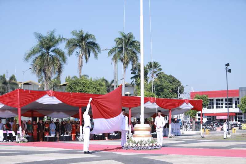 Anggaran perbaikan sekolah Jember.