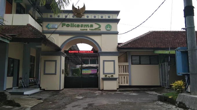 Universitas Terbaik di Trenggalek