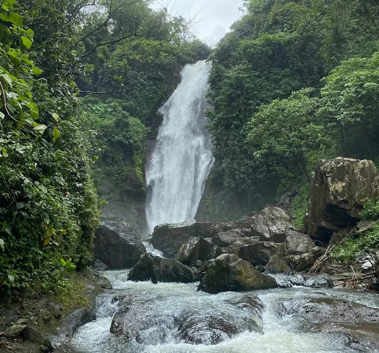 Air Terjun Antrokan