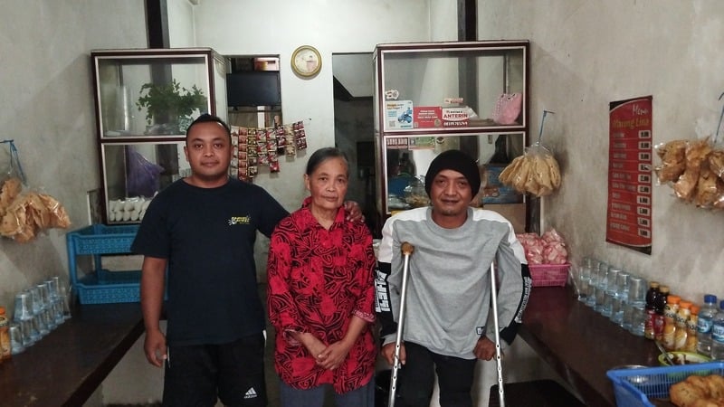 Tahu Telur Warung Lina Pujon Lor.