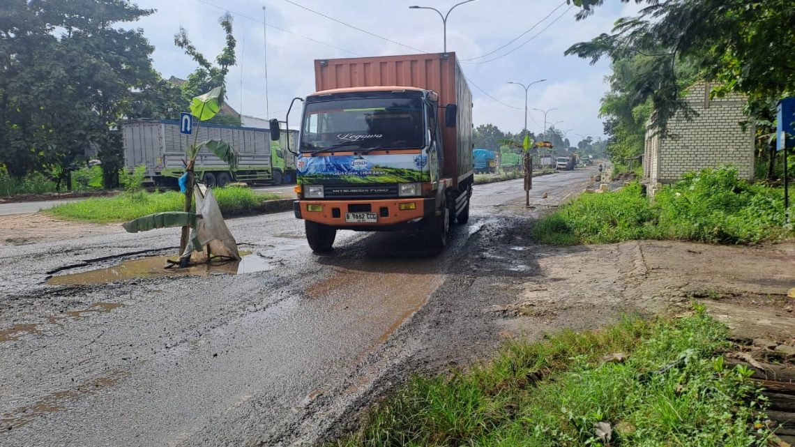 Jalan Rusak